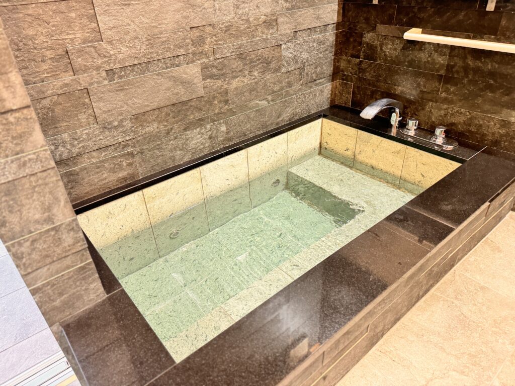 家庭用水風呂チラー設計施工